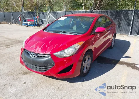 2013 Hyundai Elantra Gs z USA, uszkodzony, nr VIN KMHDH6AE1DU004804